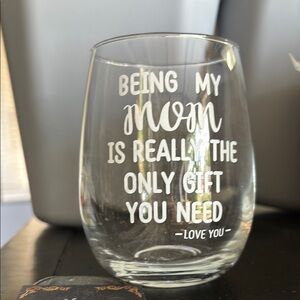 Mom wine glass Mother’s Day